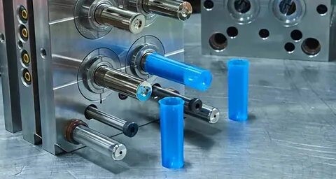 High-precision plastic injection molding process in China producing durable, impact-resistant engineering parts at UTtmould factory.